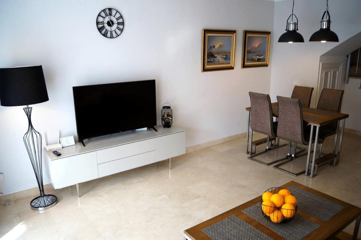 New Aloha Trip Marbella Apartamento Exterior foto