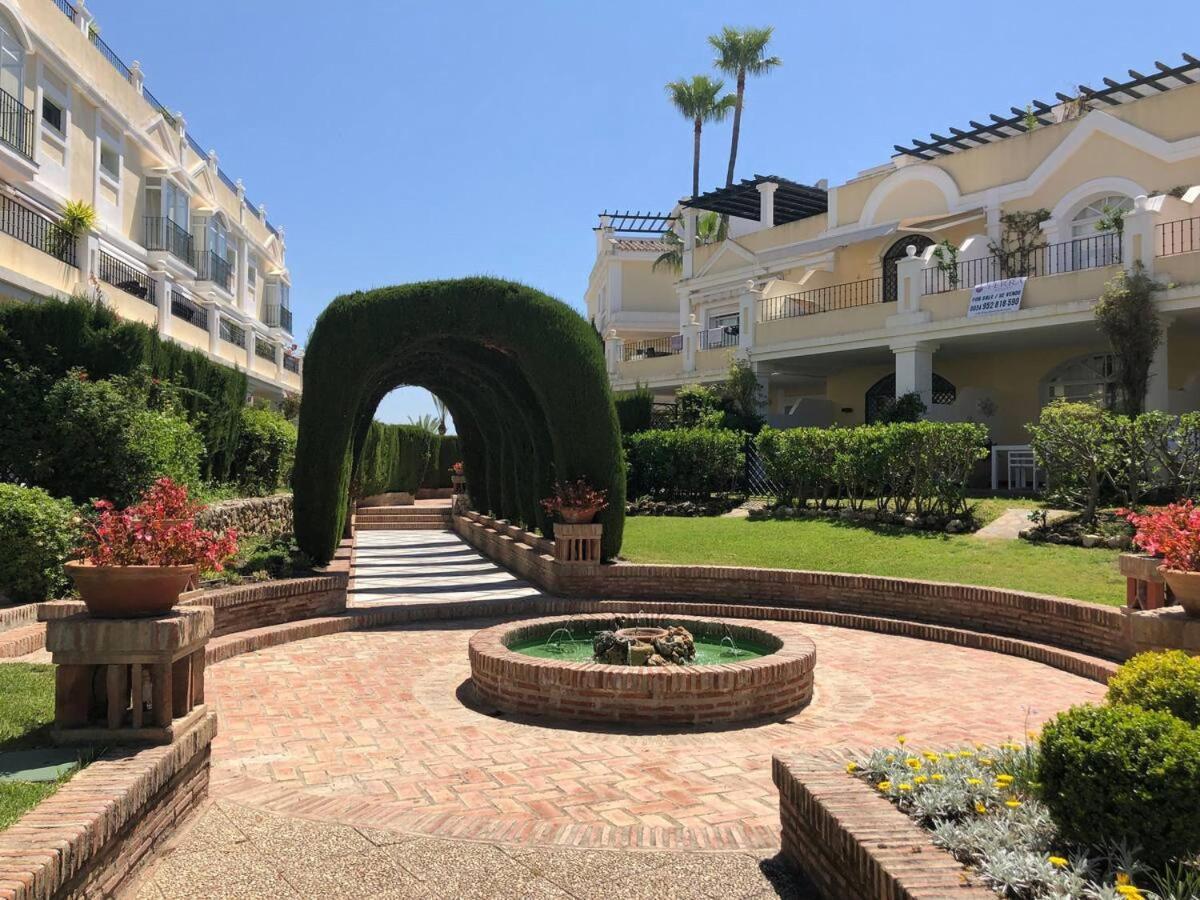 New Aloha Trip Marbella Apartamento Exterior foto